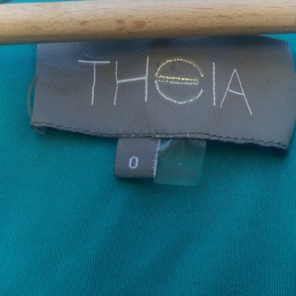 Theia Flower Petal Applique Dress - Picture 6 of 6